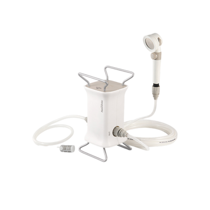 مضخة دش للتخييم تعمل بالبطارية بلون بيج من ناتشر هايك