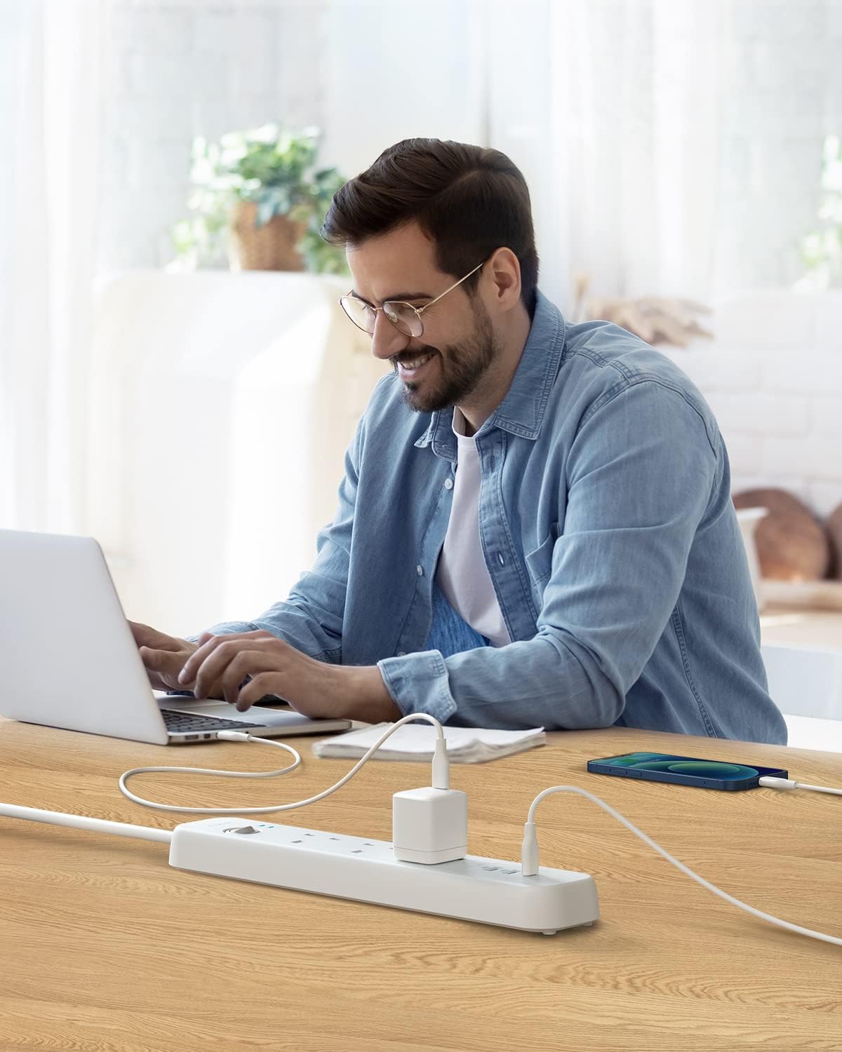 Anker PowerExtend USB-C 6-IN-1 PowerStrip -White