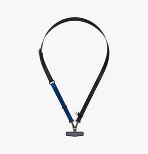UNIQ Vista Flex 2-in-1 Lanyard And Hand Strap - Black/ Deep Blue