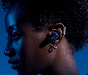 Bose QuietComfort Ultra Earbuds - Lunar Blue