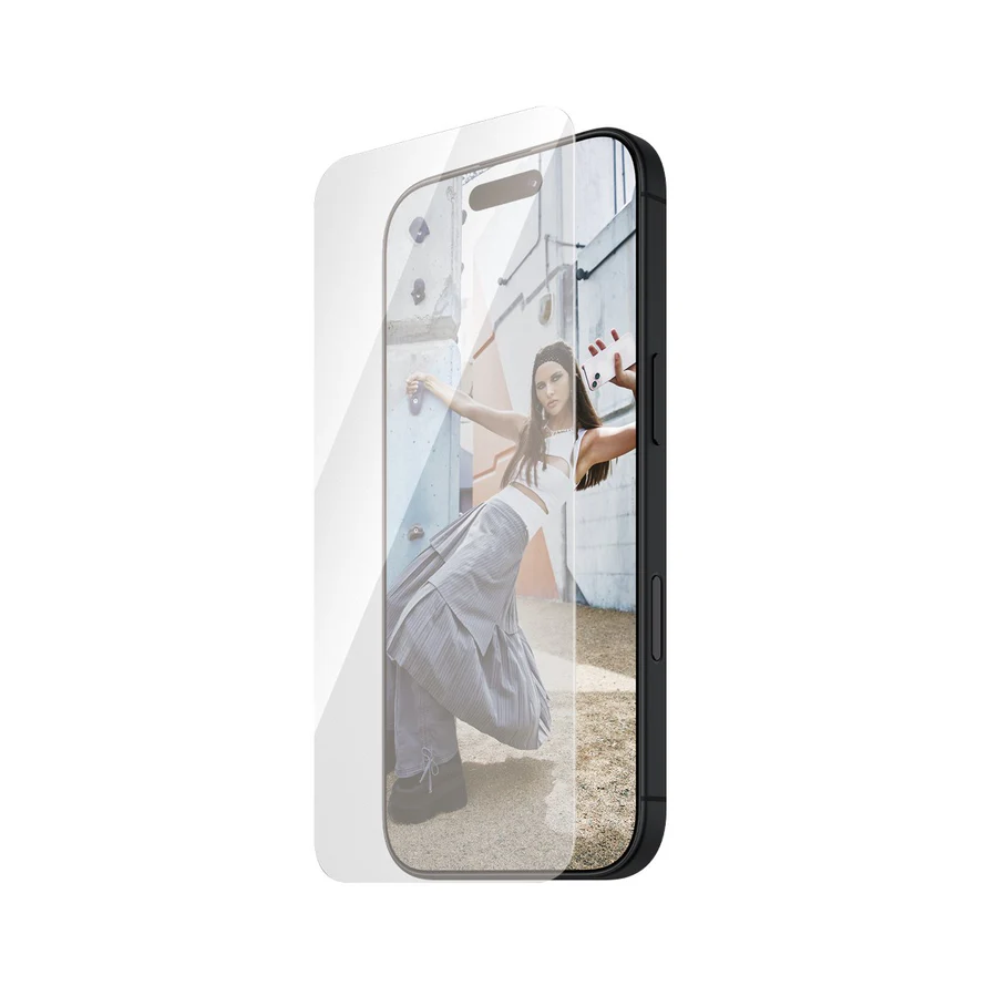 PanzerGlass Screen Protector iPhone 16 6.7" Plus | Classic Fit